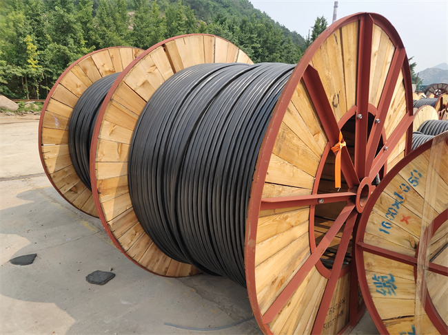 BER 8.7/15kV 1x630電纜